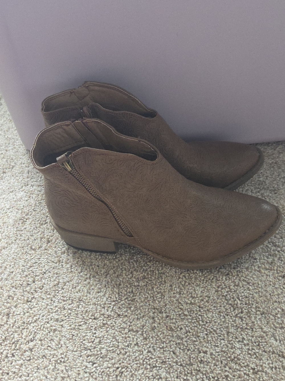Very G Brown Floral-Textured Ankle Booties with Side Zip